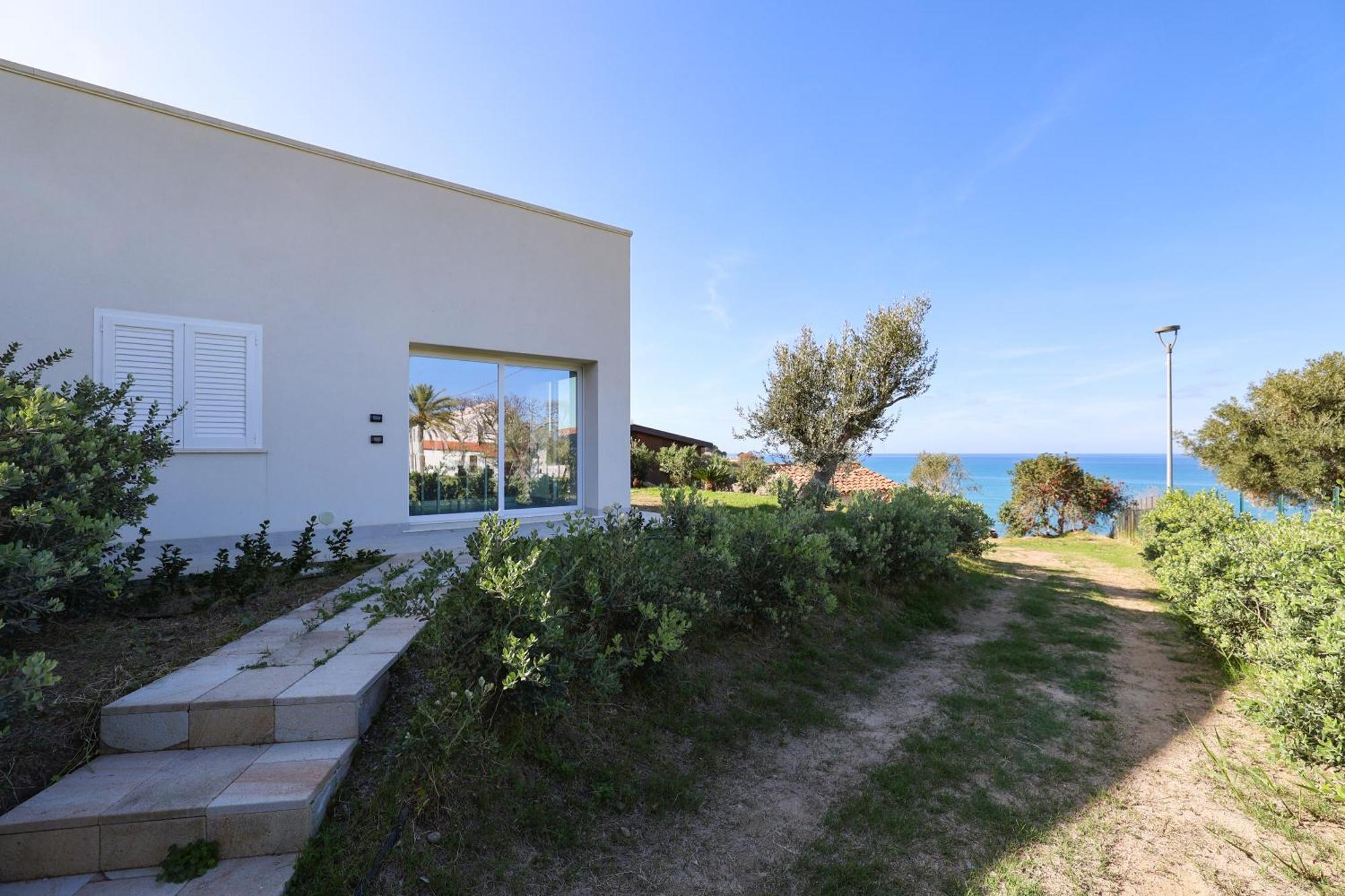 Aura Maris Beach Residence Mazzaforno Cefalú Exterior foto